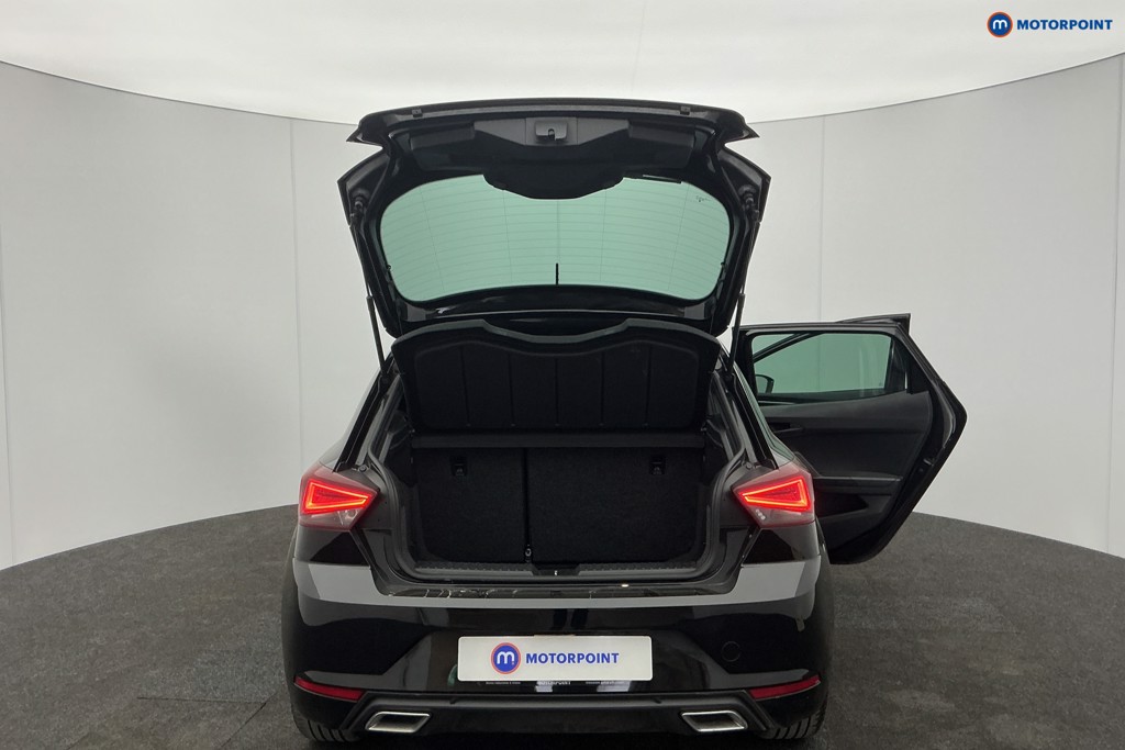 Seat Ibiza FR Manual Petrol Hatchback - Stock Number (1614112) - 4th supplementary image