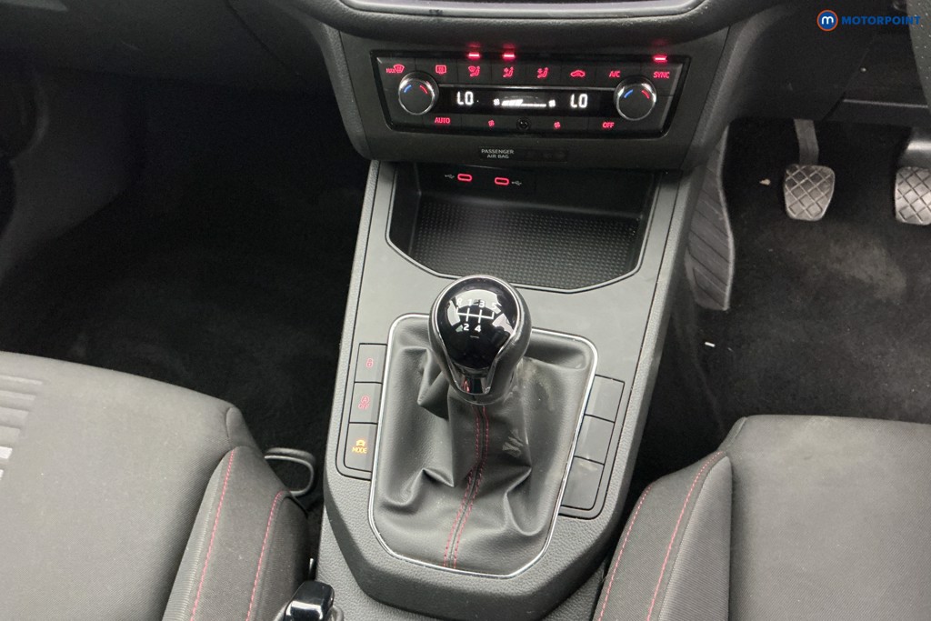 Seat Ibiza FR Manual Petrol Hatchback - Stock Number (1614112) - 20th supplementary image