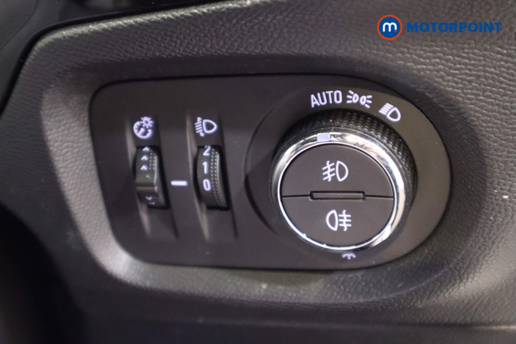 Vauxhall Corsa GS Manual Petrol Hatchback - Stock Number (1614737) - 12th supplementary image