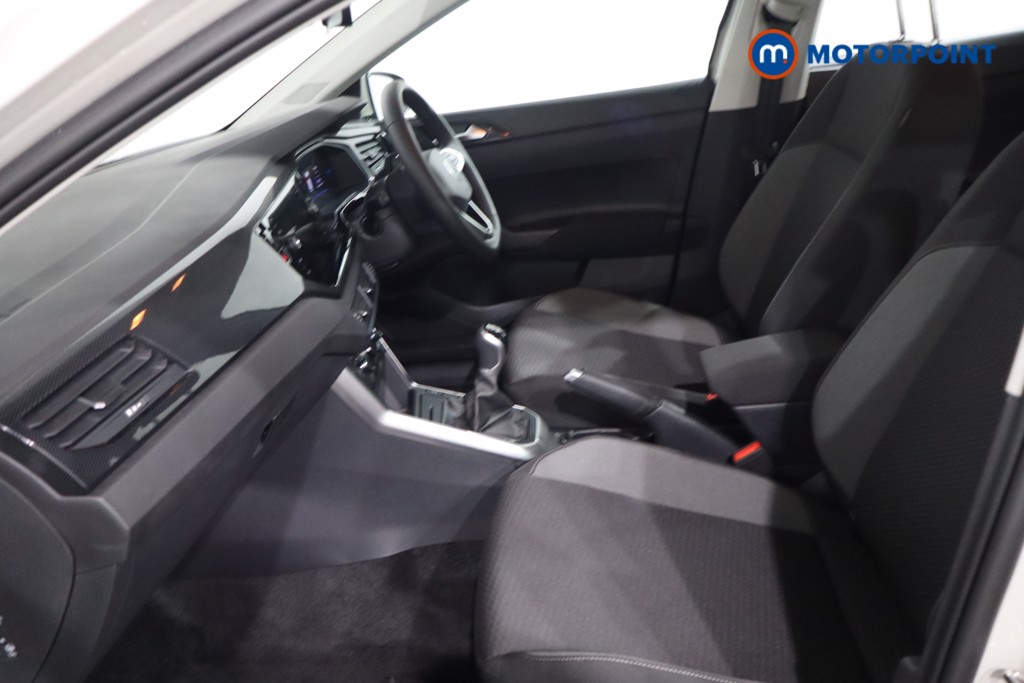 Volkswagen Polo Life Manual Petrol Hatchback - Stock Number (1615202) - 4th supplementary image