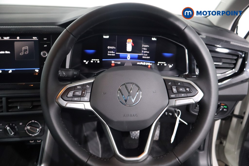 Volkswagen Polo Life Manual Petrol Hatchback - Stock Number (1615202) - 6th supplementary image