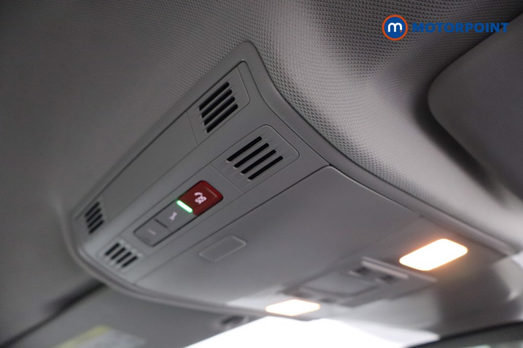 Volkswagen Polo Life Manual Petrol Hatchback - Stock Number (1615202) - 21st supplementary image