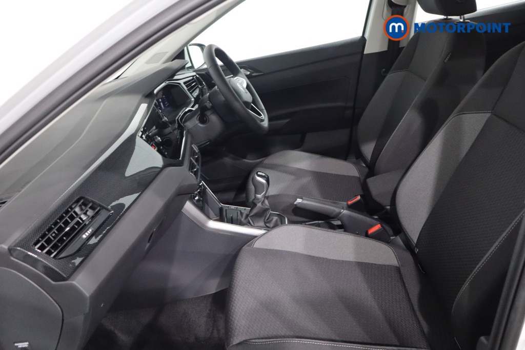 Volkswagen Polo Life Manual Petrol Hatchback - Stock Number (1615215) - 4th supplementary image