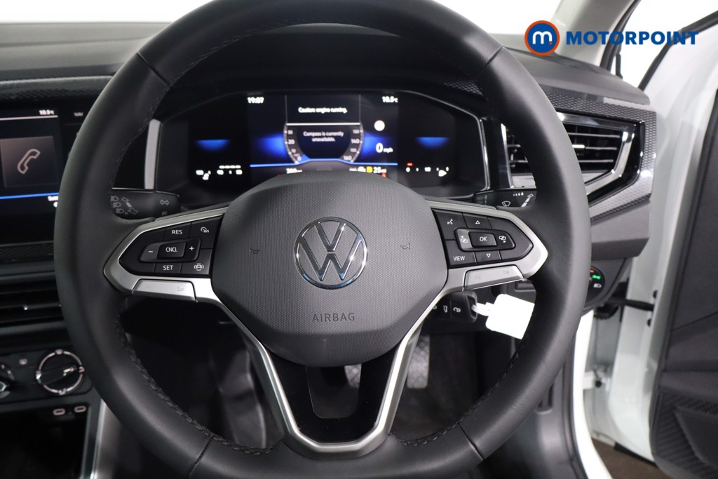 Volkswagen Polo Life Manual Petrol Hatchback - Stock Number (1615215) - 6th supplementary image