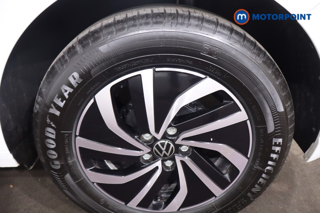 Volkswagen Polo Life Manual Petrol Hatchback - Stock Number (1615215) - 12th supplementary image