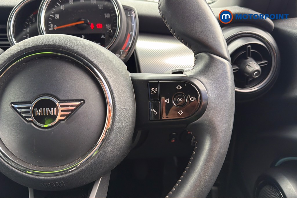 Mini Hatchback Cooper Exclusive Manual Petrol Hatchback - Stock Number (1615618) - 4th supplementary image