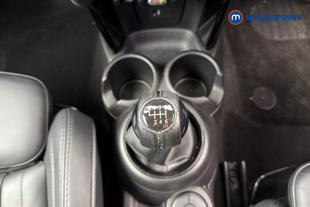 Mini Hatchback Cooper Exclusive Manual Petrol Hatchback - Stock Number (1615618) - 15th supplementary image