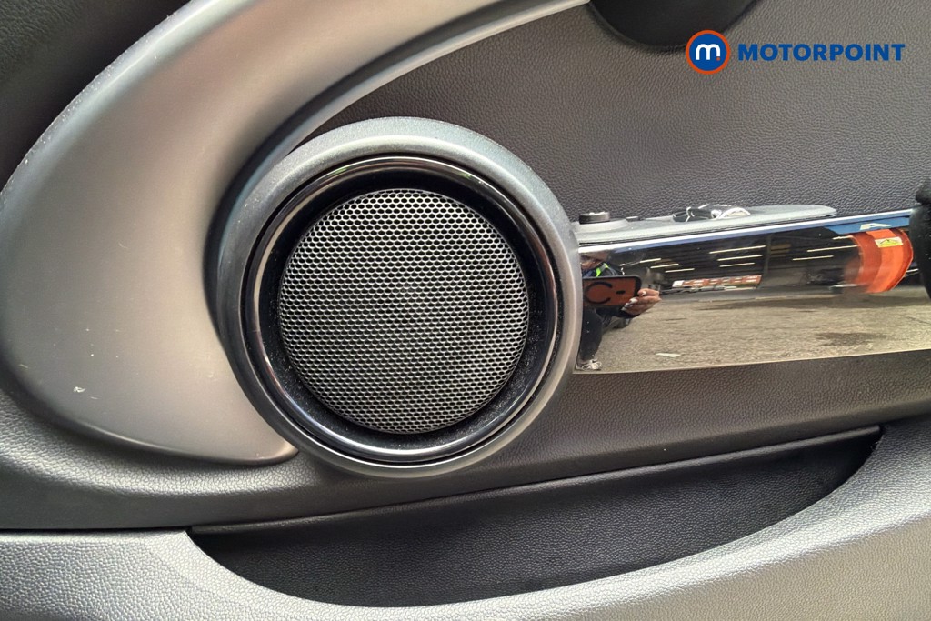 Mini Hatchback Cooper Exclusive Manual Petrol Hatchback - Stock Number (1615618) - 21st supplementary image