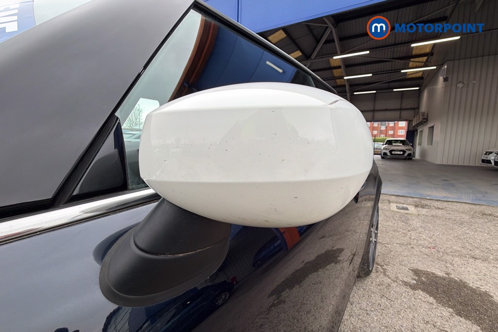 Mini Hatchback Cooper Exclusive Manual Petrol Hatchback - Stock Number (1615618) - 43rd supplementary image