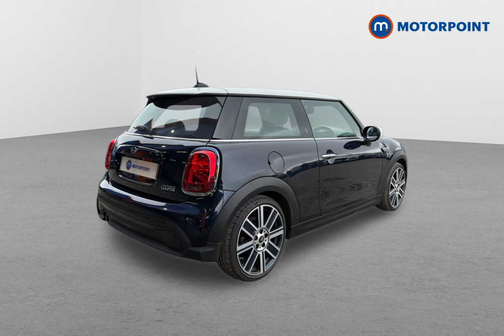 Mini Hatchback Cooper Exclusive Manual Petrol Hatchback - Stock Number (1615618) - Drivers side rear corner