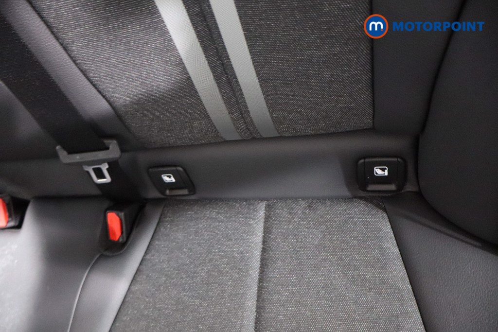 BMW 1 Series Sport Manual Diesel Hatchback - Stock Number (1615713) - 27th supplementary image