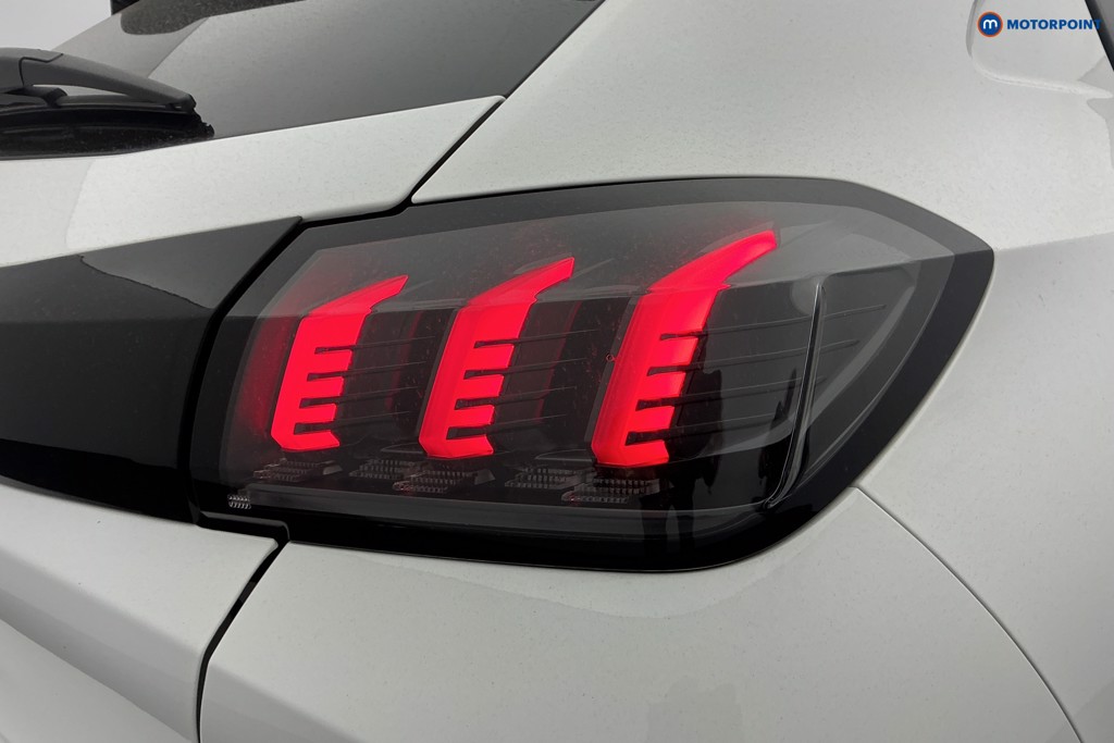 Peugeot 208 Allure Premium Automatic Petrol Hatchback - Stock Number (1616036) - 33rd supplementary image
