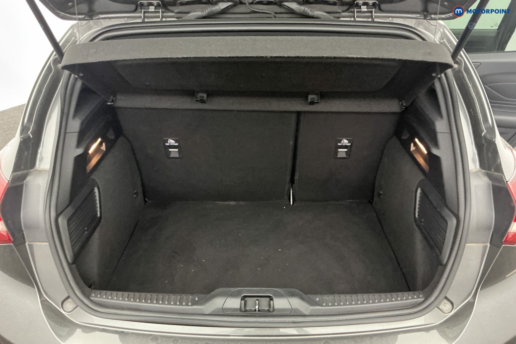 Ford Focus St-Line X Manual Petrol Hatchback - Stock Number (1616088) - 3rd supplementary image