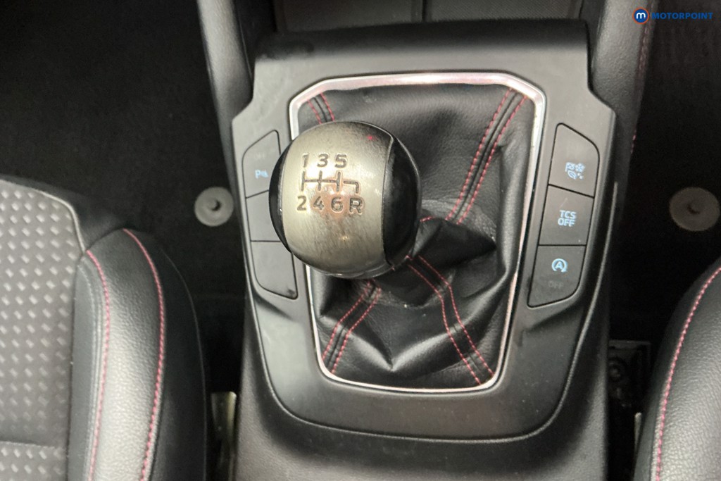 Ford Focus St-Line X Manual Petrol Hatchback - Stock Number (1616088) - 19th supplementary image