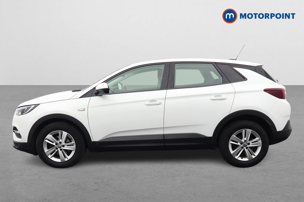 Vauxhall Grandland X SE Manual Petrol SUV - Stock Number (1616102) - Passenger side
