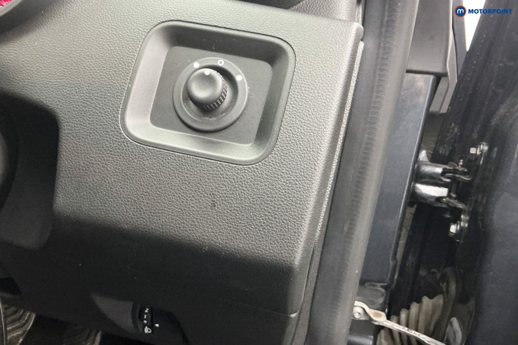 Dacia Duster Expression Manual Petrol SUV - Stock Number (1616176) - 22nd supplementary image