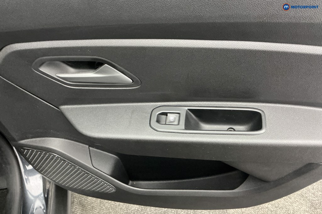 Dacia Duster Expression Manual Petrol SUV - Stock Number (1616176) - 26th supplementary image