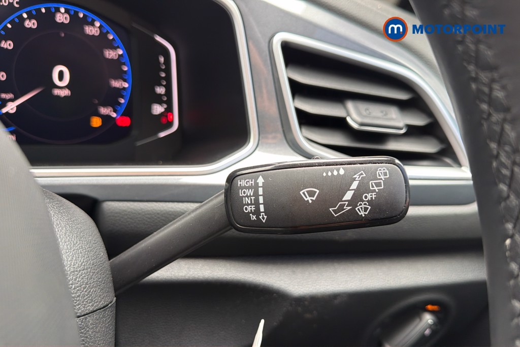 Volkswagen T-Roc Style Manual Petrol SUV - Stock Number (1616251) - 7th supplementary image