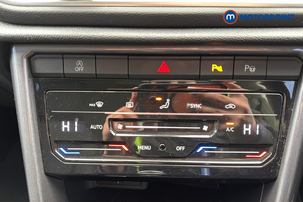 Volkswagen T-Roc Style Manual Petrol SUV - Stock Number (1616251) - 12th supplementary image