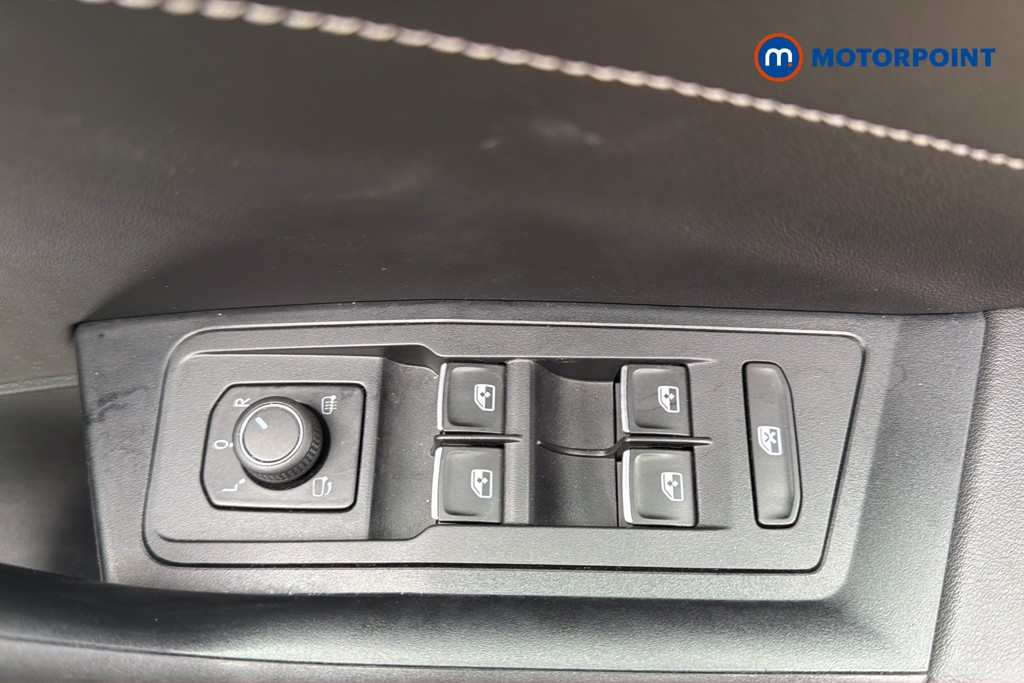 Volkswagen T-Roc Style Manual Petrol SUV - Stock Number (1616251) - 20th supplementary image