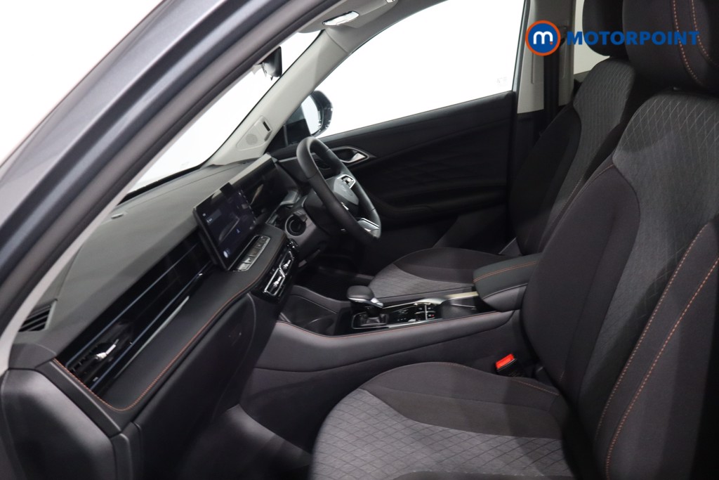 Mg Motor Uk HS SE Automatic Petrol-Electric Hybrid SUV - Stock Number (1616648) - 4th supplementary image