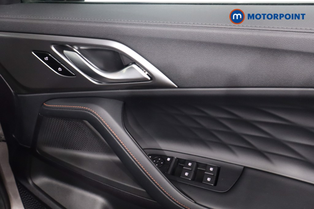 Mg Motor Uk HS SE Automatic Petrol-Electric Hybrid SUV - Stock Number (1616695) - 25th supplementary image