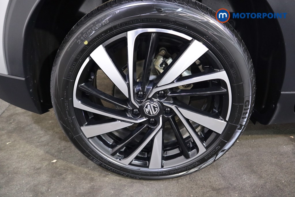 Mg Motor Uk ZS Trophy Automatic Petrol-Electric Hybrid SUV - Stock Number (1616870) - 21st supplementary image