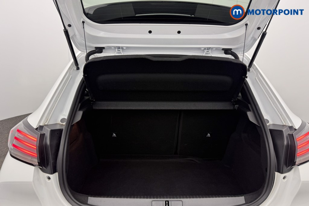 Peugeot 208 Allure Manual Petrol Hatchback - Stock Number (1616960) - 11th supplementary image