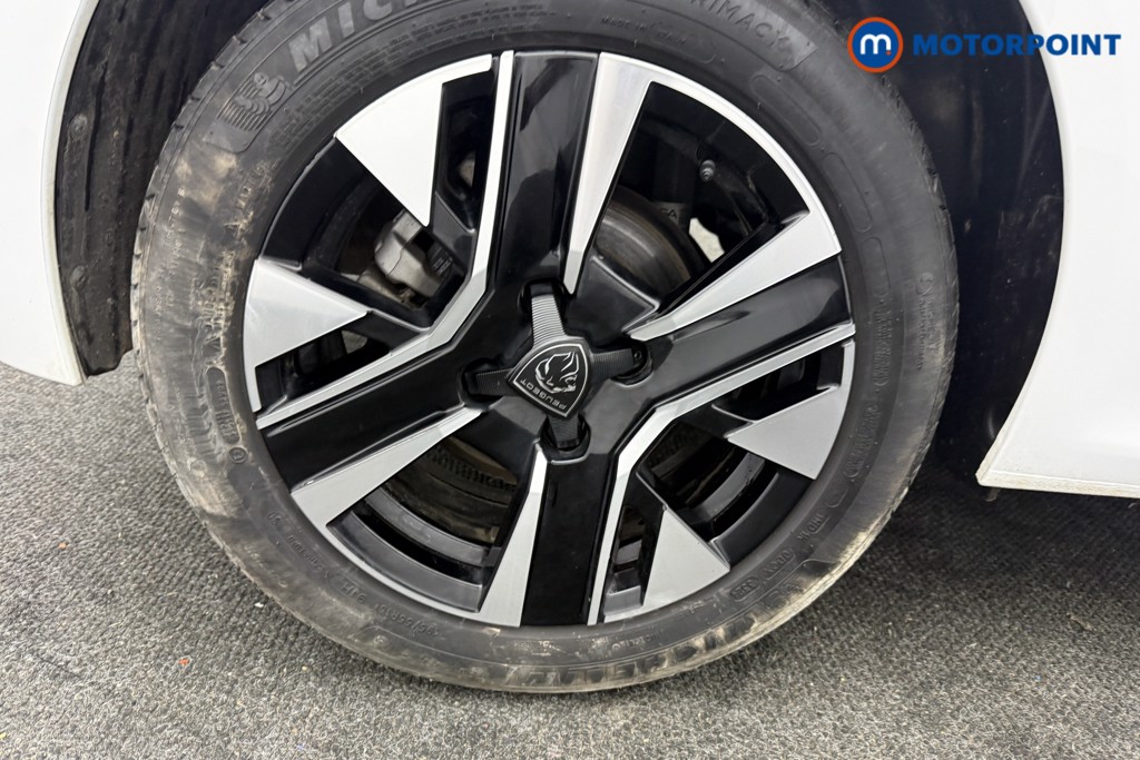 Peugeot 208 Allure Manual Petrol Hatchback - Stock Number (1616960) - 18th supplementary image