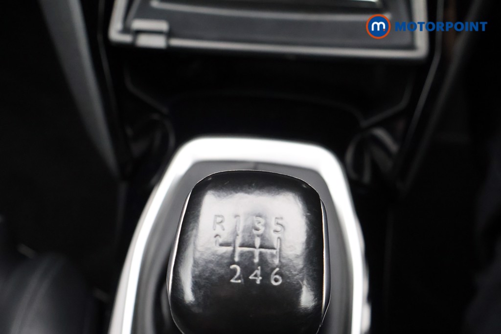 Peugeot 2008 GT Manual Petrol SUV - Stock Number (1617075) - 7th supplementary image