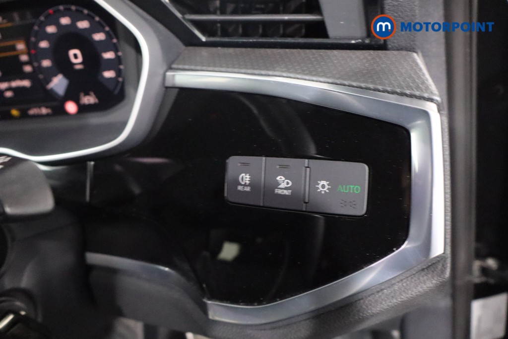 Audi Q3 Black Edition Automatic Petrol Plug-In Hybrid SUV - Stock Number (1617151) - 18th supplementary image