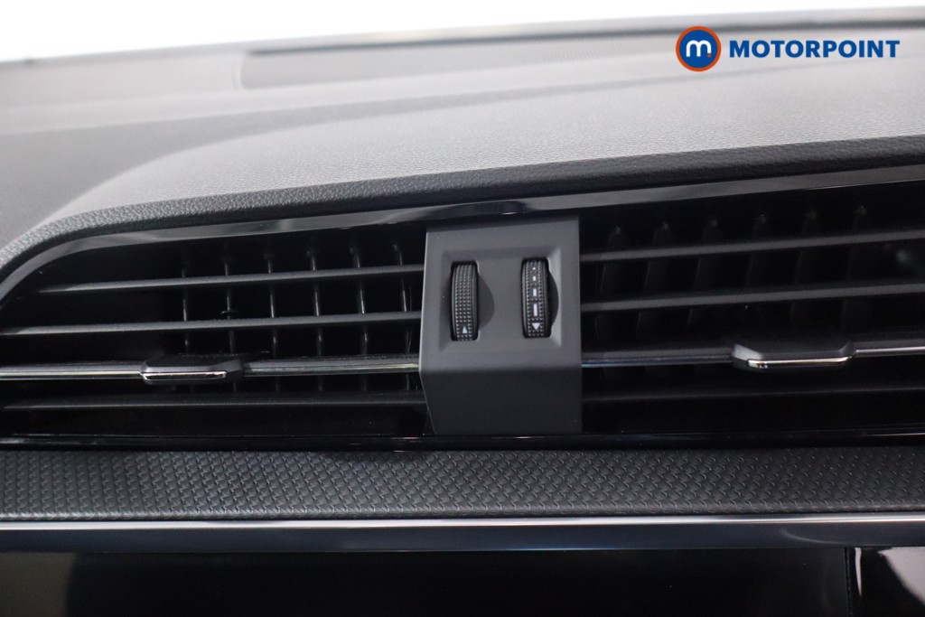 Audi Q3 Black Edition Automatic Petrol Plug-In Hybrid SUV - Stock Number (1617151) - 19th supplementary image