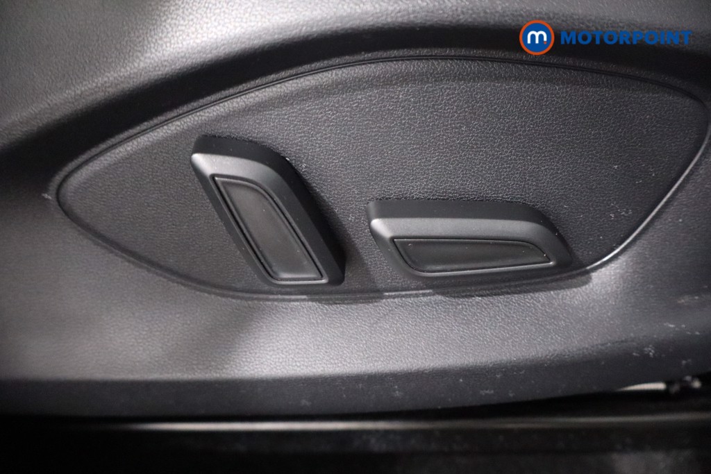 Mg Motor Uk ZS Trophy Automatic Petrol-Electric Hybrid SUV - Stock Number (1617838) - 24th supplementary image