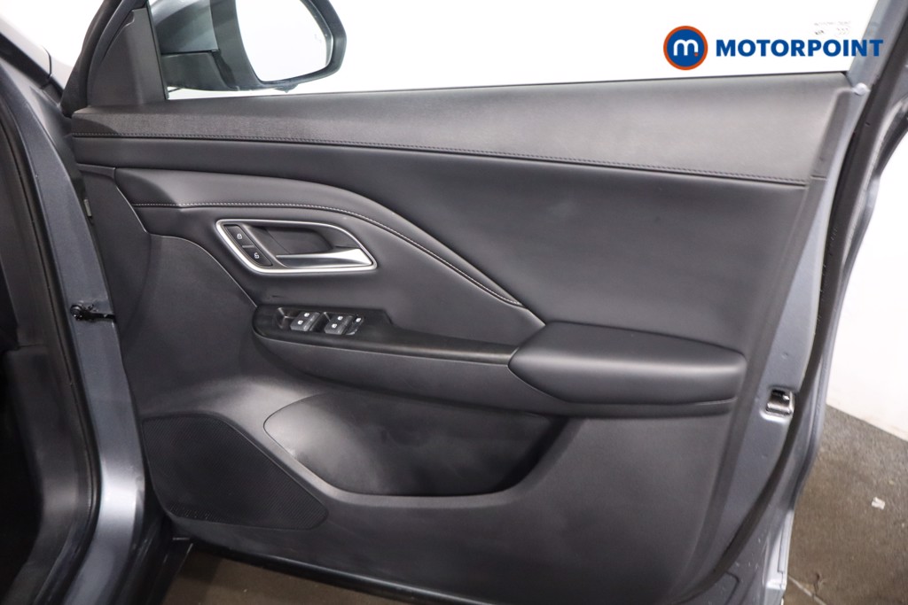 Mg Motor Uk ZS Trophy Automatic Petrol-Electric Hybrid SUV - Stock Number (1617838) - 25th supplementary image