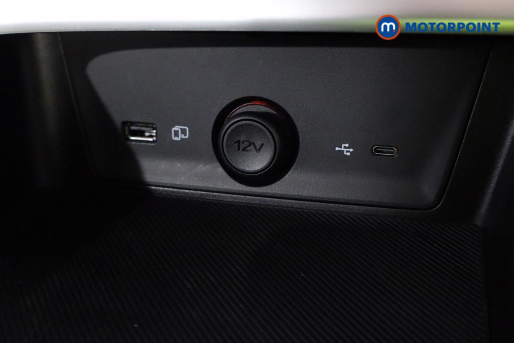 Mg Motor Uk ZS Trophy Automatic Petrol-Electric Hybrid SUV - Stock Number (1617880) - 5th supplementary image