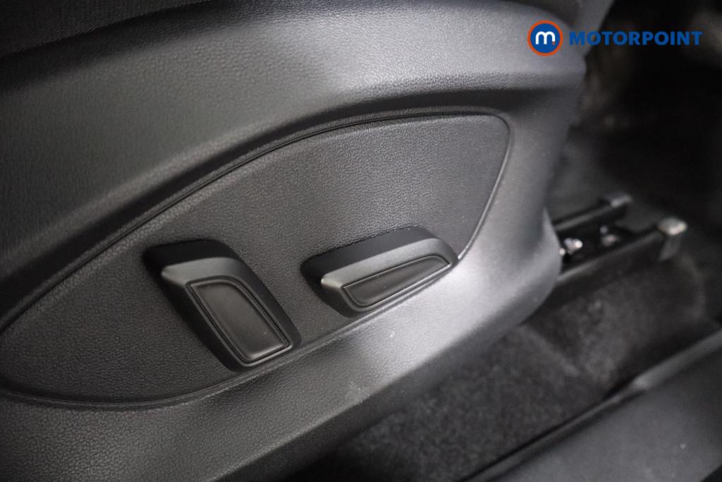 Mg Motor Uk ZS Trophy Automatic Petrol-Electric Hybrid SUV - Stock Number (1617880) - 16th supplementary image