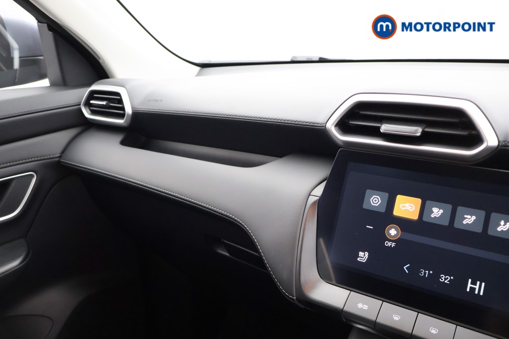 Mg Motor Uk ZS Trophy Automatic Petrol-Electric Hybrid SUV - Stock Number (1617890) - 9th supplementary image