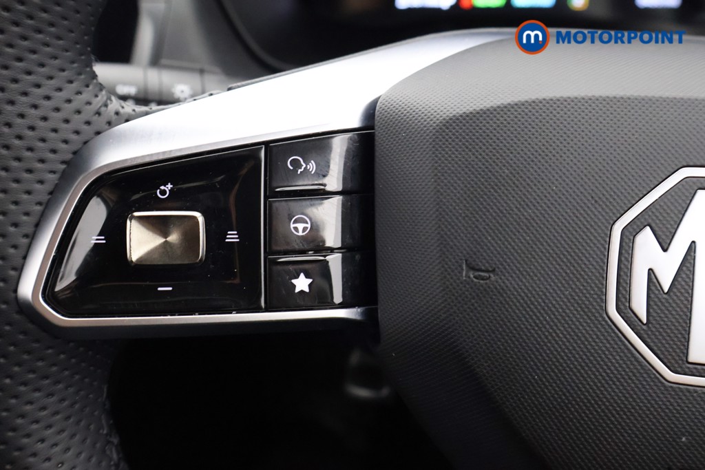 Mg Motor Uk ZS Trophy Automatic Petrol-Electric Hybrid SUV - Stock Number (1617892) - 2nd supplementary image