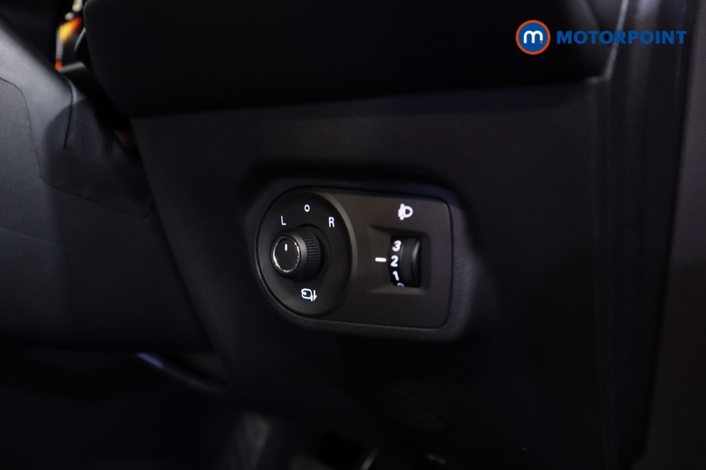 Mg Motor Uk ZS Trophy Automatic Petrol-Electric Hybrid SUV - Stock Number (1617900) - 4th supplementary image