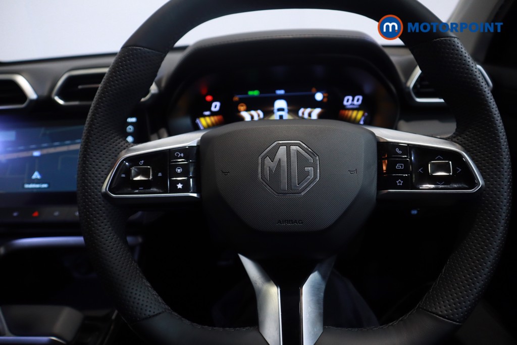 Mg Motor Uk ZS Trophy Automatic Petrol-Electric Hybrid SUV - Stock Number (1617900) - 7th supplementary image
