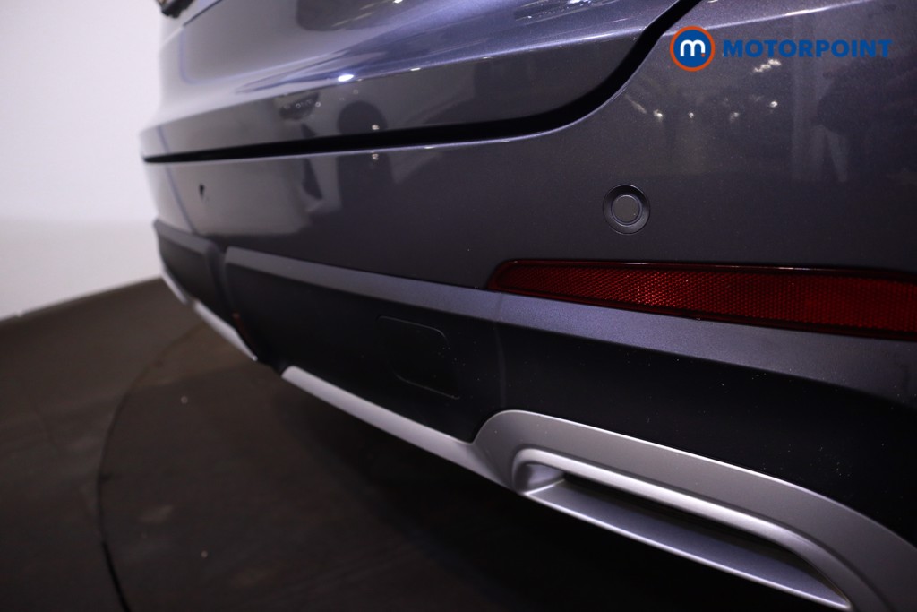 Mg Motor Uk ZS Trophy Automatic Petrol-Electric Hybrid SUV - Stock Number (1617900) - 36th supplementary image