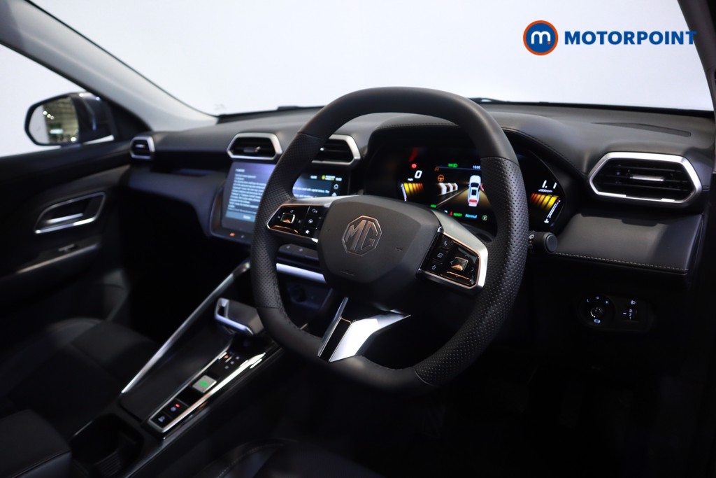 Mg Motor Uk ZS Trophy Automatic Petrol-Electric Hybrid SUV - Stock Number (1617900) - 1st supplementary image