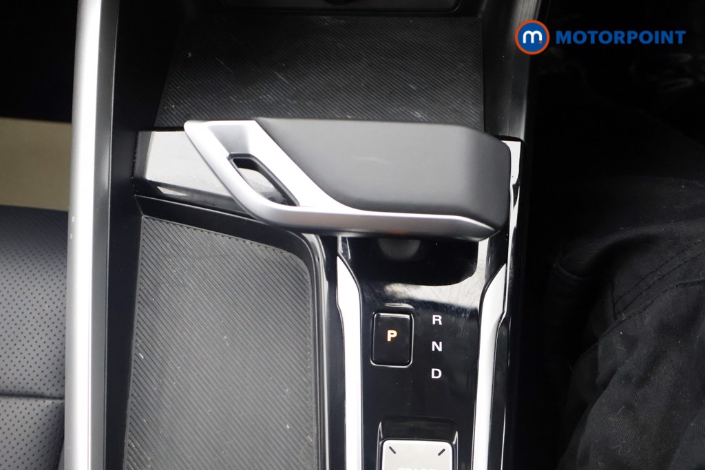 Mg Motor Uk ZS Trophy Automatic Petrol-Electric Hybrid SUV - Stock Number (1617904) - 6th supplementary image