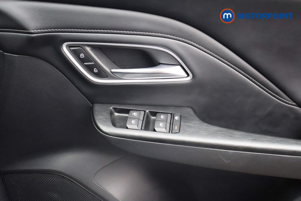 Mg Motor Uk ZS Trophy Automatic Petrol-Electric Hybrid SUV - Stock Number (1617904) - 8th supplementary image