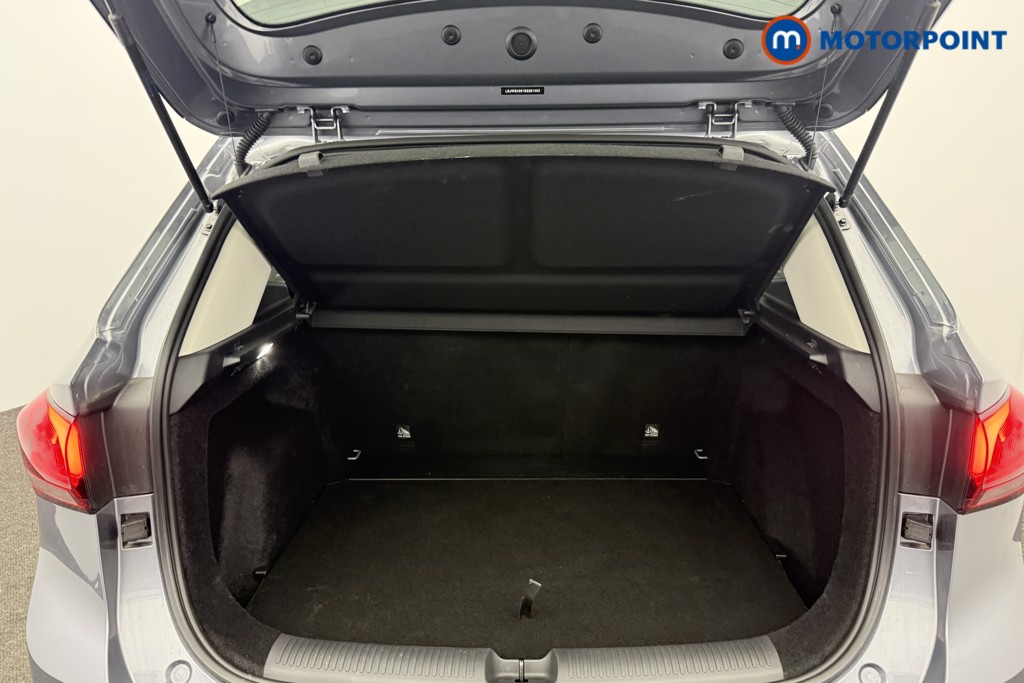 Mg Motor Uk ZS Trophy Automatic Petrol-Electric Hybrid SUV - Stock Number (1617920) - 11th supplementary image