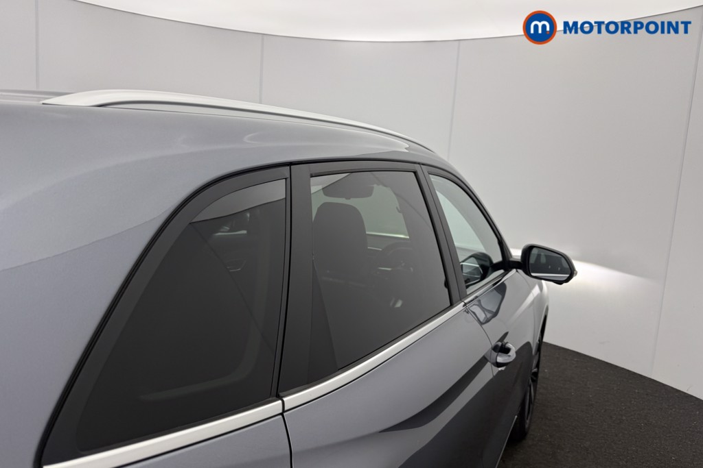 Mg Motor Uk ZS Trophy Automatic Petrol-Electric Hybrid SUV - Stock Number (1617920) - 16th supplementary image