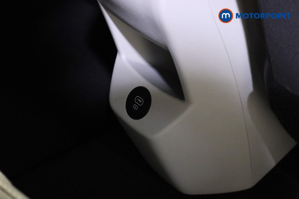 Hyundai Bayon Ultimate Automatic Petrol SUV - Stock Number (1618030) - 19th supplementary image