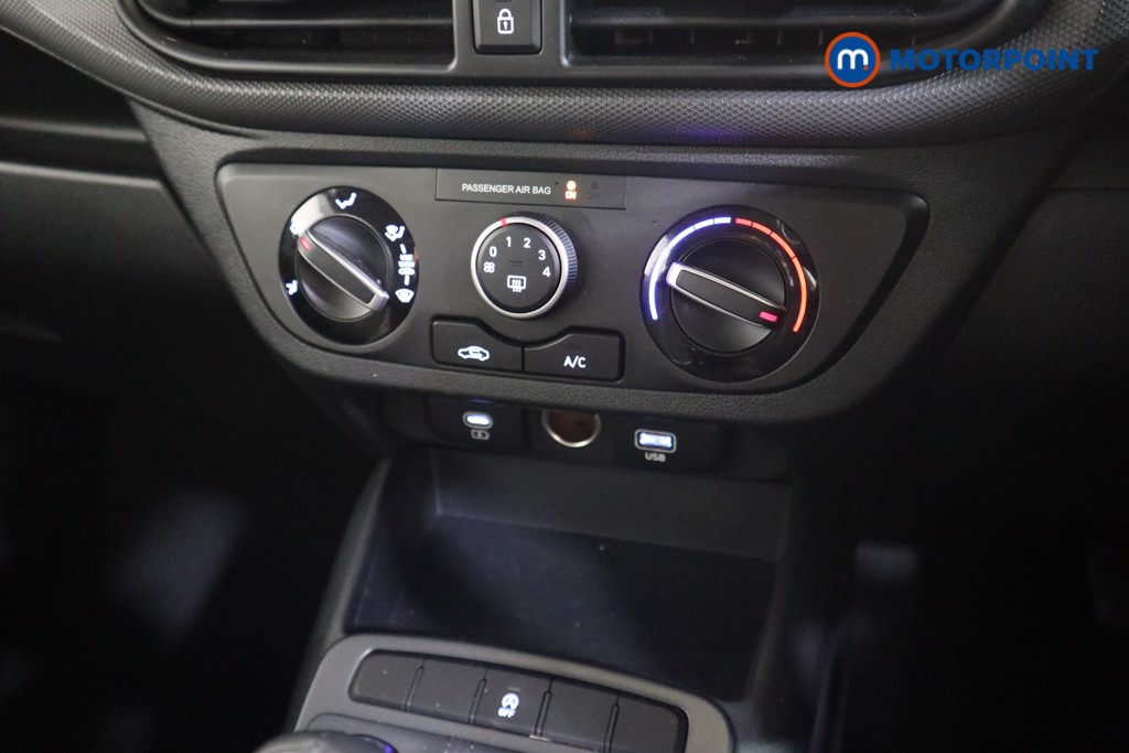 Hyundai I10 Advance Automatic Petrol Hatchback - Stock Number (1618082) - 7th supplementary image