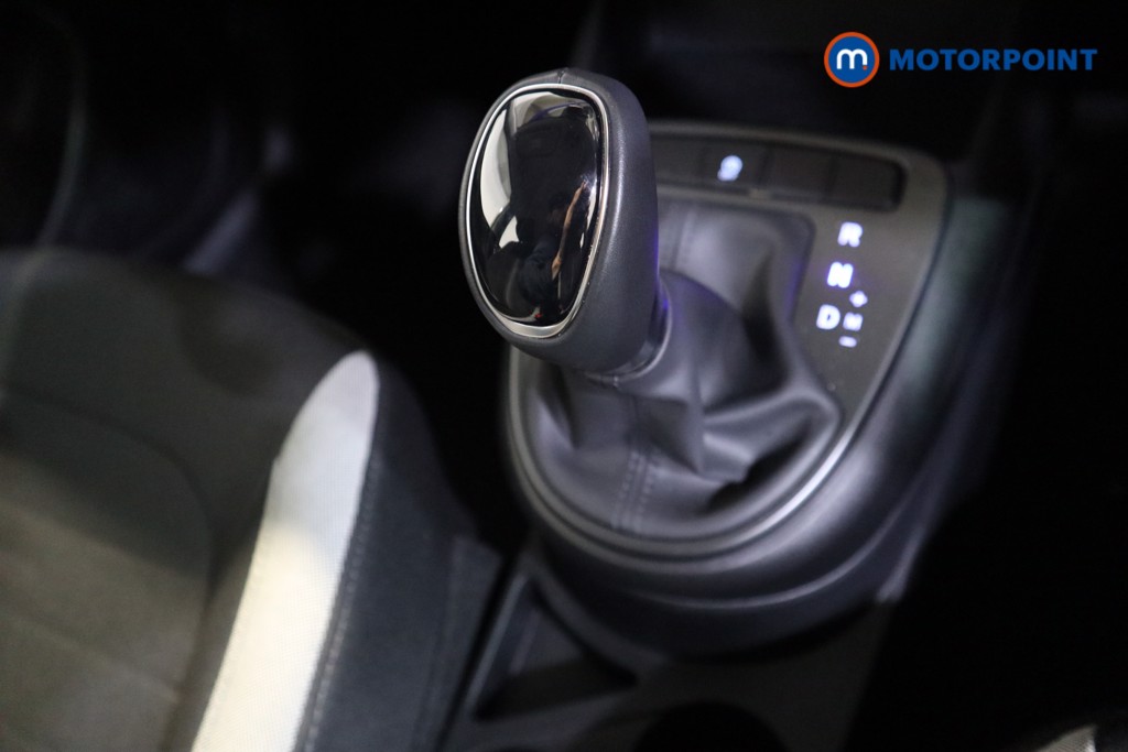 Hyundai I10 Advance Automatic Petrol Hatchback - Stock Number (1618082) - 9th supplementary image