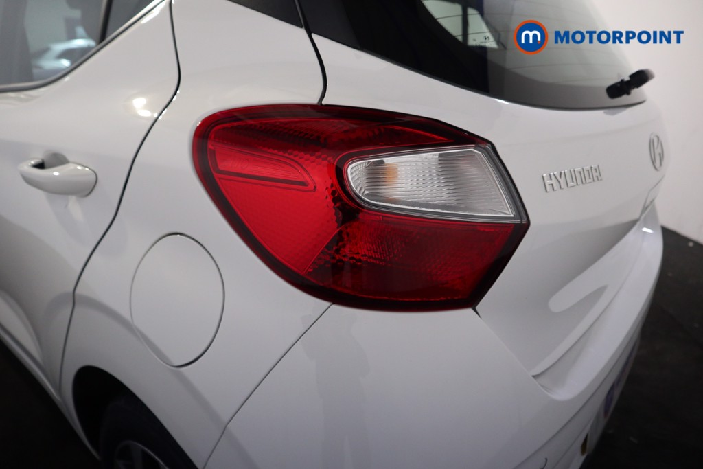 Hyundai I10 Advance Automatic Petrol Hatchback - Stock Number (1618082) - 31st supplementary image